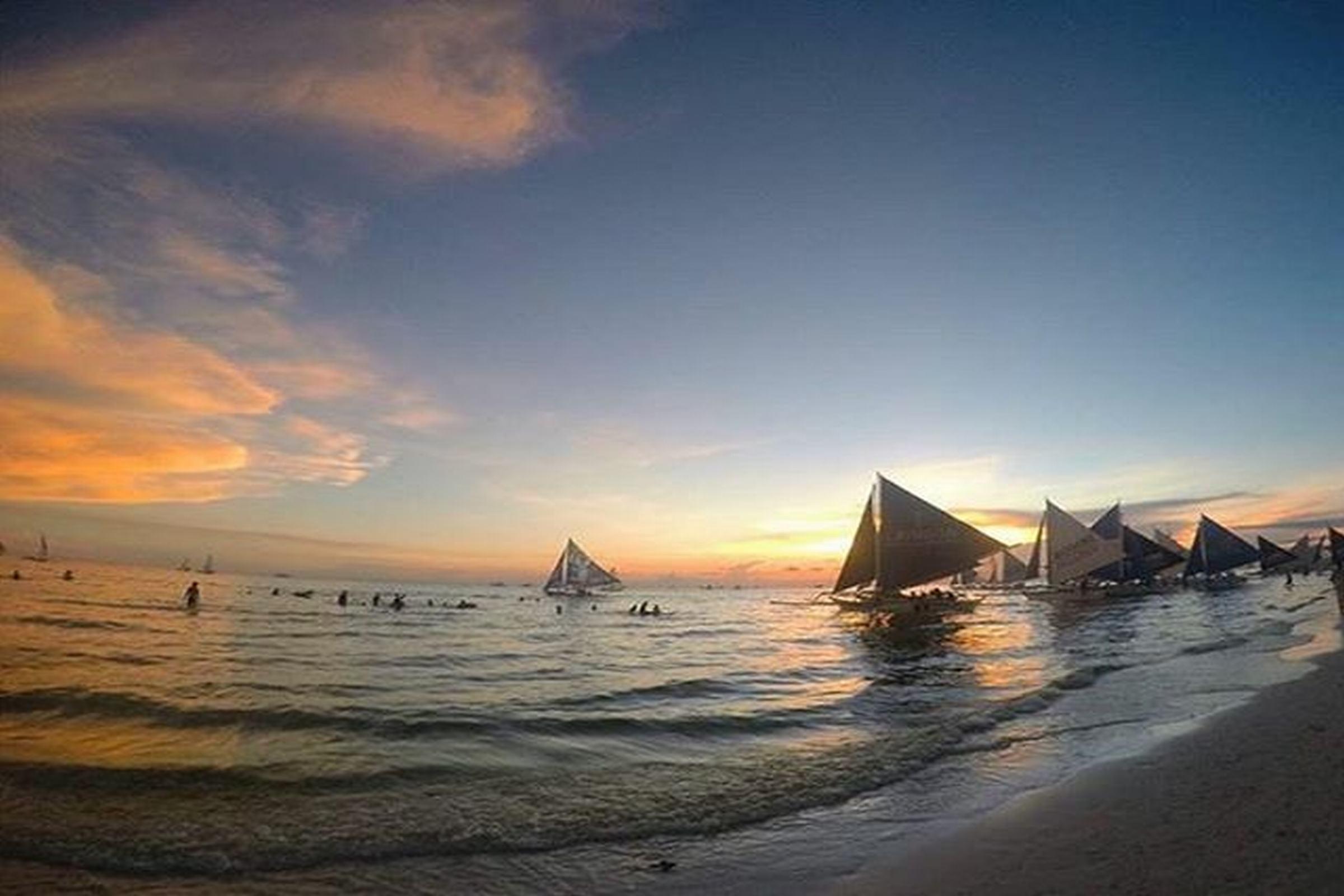 Crimson Resort And Spa Boracay Yapak Luaran gambar