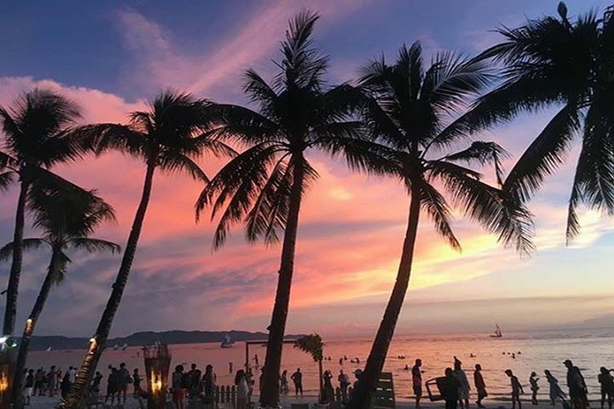 Crimson Resort And Spa Boracay Yapak Luaran gambar